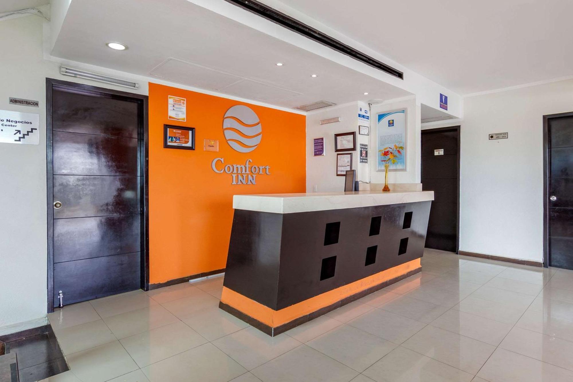 Comfort Inn Cancun Aeropuerto Luaran gambar