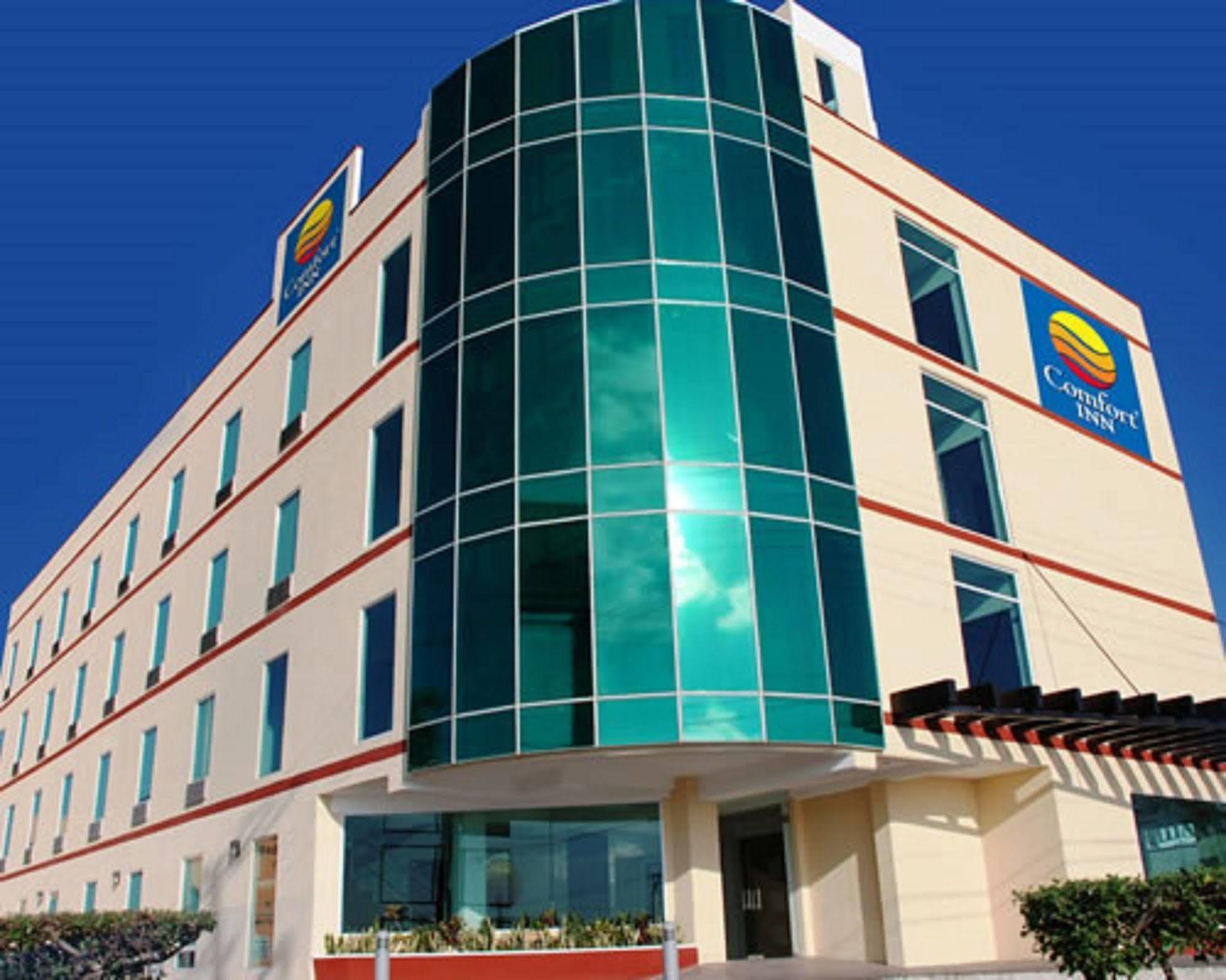 Comfort Inn Cancun Aeropuerto Luaran gambar