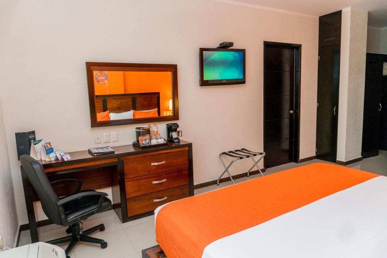 Comfort Inn Cancun Aeropuerto Luaran gambar